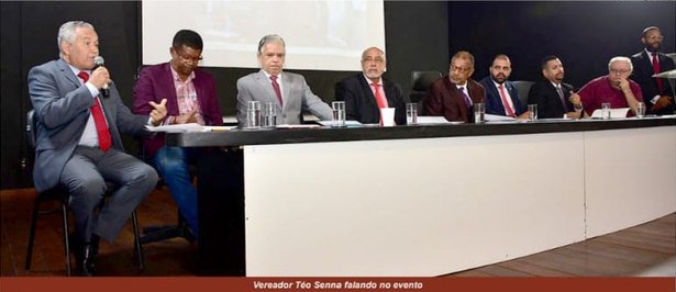 Mesa do 2º Fórum realizado no Centro de Cultura da Câmara Municipal de Salvador